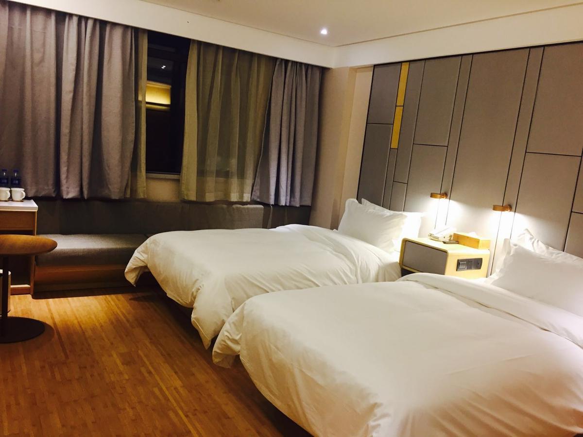 Ss Hotel Xujiahui Шанхай Екстер'єр фото